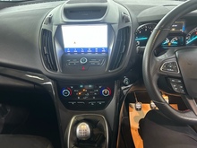 Ford Kuga TDCi EcoBlue ST-Line Edition - Thumb 9