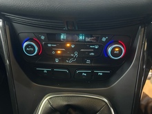 Ford Kuga TDCi EcoBlue ST-Line Edition - Thumb 11