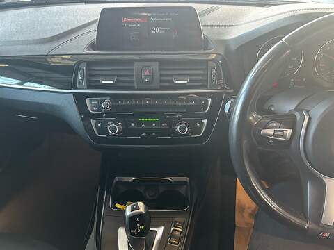 BMW 1 Series 1.5 118i M Sport Shadow Edition Hatchback 5dr Petrol Auto Euro 6 (s/s) (136 ps) - U10642