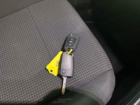 Volkswagen Caddy 2.0 TDI C20 Commerce Pro Panel Van 5dr Diesel Manual SWB Euro 6 (s/s) (102 ps) - U10643