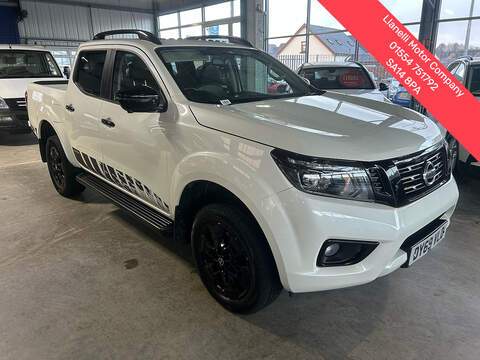 Nissan Navara 2.0 EcoBlue Wildtrak Pickup Double Cab 4dr Diesel Auto 4WD Euro 6 (s/s) (213 ps)