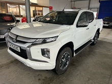 Mitsubishi L200 DI-D DC Barbarian X - Thumb 1