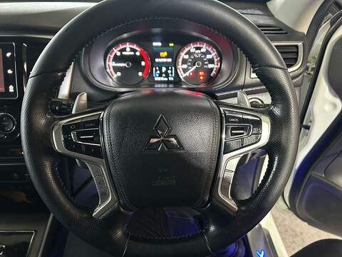 Mitsubishi L200 2.2 DI-D DC Barbarian X Pickup Double Cab 4dr Diesel Auto 4WD Euro 6 (s/s) (150 ps) - U10646