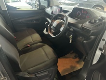 Peugeot Partner BlueHDi 1000 Professional - Thumb 6