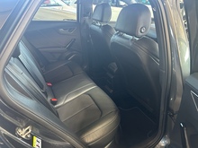 Audi Q2 TDI Black Edition - Thumb 7