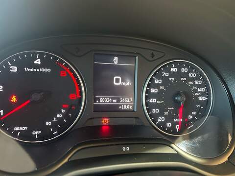 Audi Q2 1.6 TDI 30 Black Edition SUV 5dr Diesel Manual Euro 6 (s/s) (116 ps) - U10658