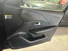 Peugeot 208 PureTech Allure Premium - Thumb 16