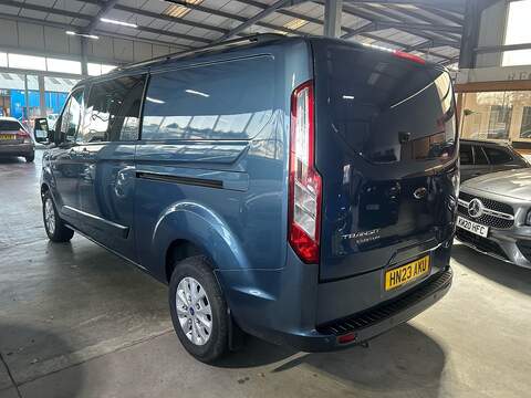 Ford Transit Custom Ford Transit Custom 300 EcoBlue Limited Panel Van 2.0 Automatic Diesel - U10664