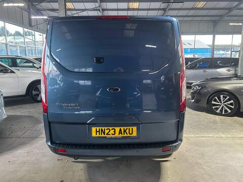 Ford Transit Custom Ford Transit Custom 300 EcoBlue Limited Panel Van 2.0 Automatic Diesel - U10664