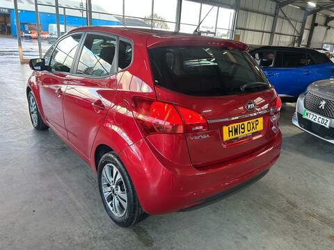 Kia Venga 1.6 3 MPV 5dr Petrol Manual Euro 6 (s/s) (123 bhp) - U10674