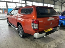 Mitsubishi L200 DI-D DC Barbarian X - Thumb 4