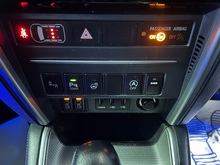 Mitsubishi L200 DI-D DC Barbarian X - Thumb 14