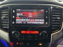 Mitsubishi L200 DI-D DC Barbarian X - Thumb 15