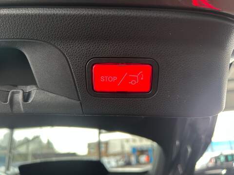 Mercedes-Benz GLC 2.0 GLC220d AMG Line Coupe 5dr Diesel G-Tronic+ 4MATIC Euro 6 (s/s) (194 ps) - U10687