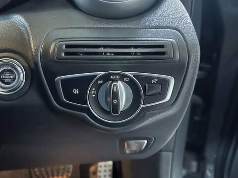 Mercedes-Benz GLC 2.0 GLC220d AMG Line Coupe 5dr Diesel G-Tronic+ 4MATIC Euro 6 (s/s) (194 ps) - U10687