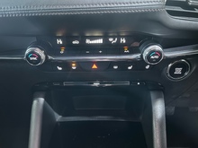 Mazda Mazda3 SKYACTIV-X MHEV GT Sport Tech - Thumb 13