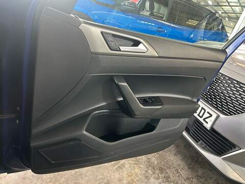 Volkswagen Polo 1.0 TSI SE Hatchback 5dr Petrol Manual Euro 6 (s/s) (95 ps) - U10704