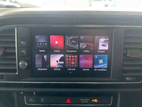 SEAT Leon 1.4 TSI FR Technology Hatchback 5dr Petrol Manual Euro 6 (s/s) (125 ps) - U10705