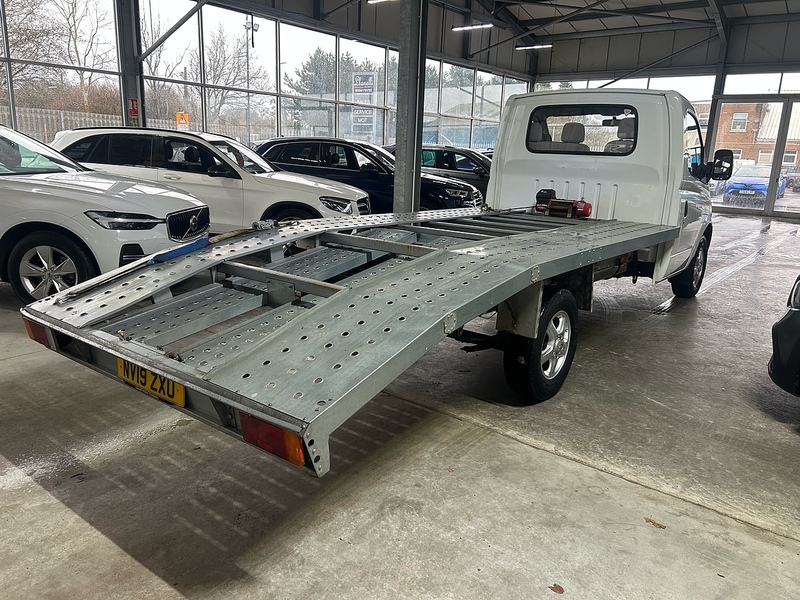 LDV V80 2.5 Eco-D Chassis Cab 2dr Diesel Manual LWB Euro 5 (136 ps) - U10716