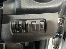 Renault Clio dCi Play - Thumb 16