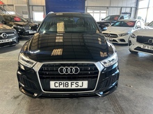 Audi Q3 TFSI CoD S line Edition - Thumb 2