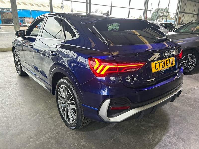 Audi Q3 1.5 TFSI CoD 35 S line Sportback 5dr Petrol S Tronic Euro 6 (s/s) (150 ps) - U10727
