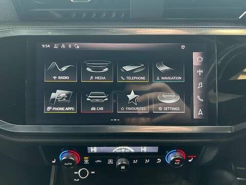 Audi Q3 1.5 TFSI CoD 35 S line Sportback 5dr Petrol S Tronic Euro 6 (s/s) (150 ps) - U10727