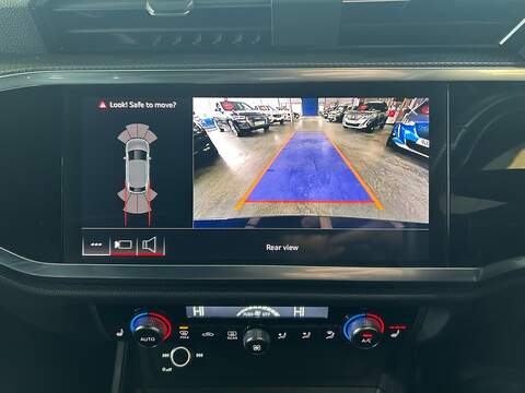 Audi Q3 1.5 TFSI CoD 35 S line Sportback 5dr Petrol S Tronic Euro 6 (s/s) (150 ps) - U10727