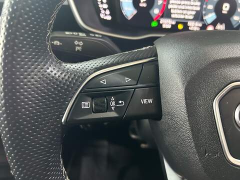 Audi Q3 1.5 TFSI CoD 35 S line Sportback 5dr Petrol S Tronic Euro 6 (s/s) (150 ps) - U10727