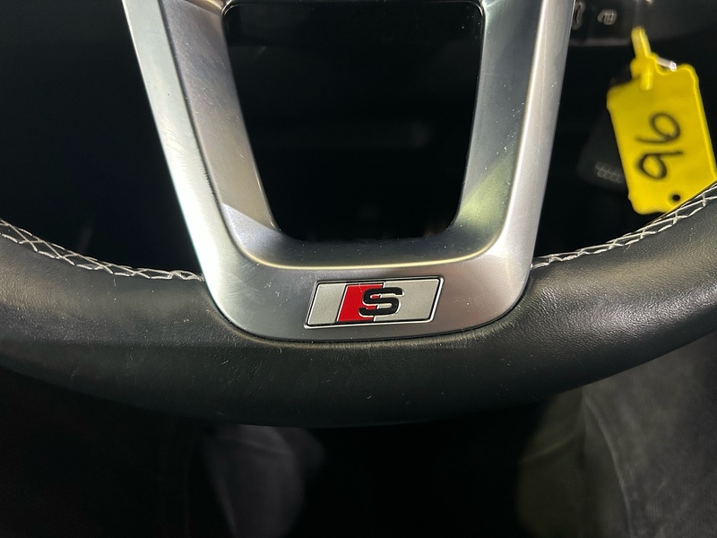 Audi Q3 1.5 TFSI CoD 35 S line Sportback 5dr Petrol S Tronic Euro 6 (s/s) (150 ps) - U10727