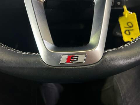 Audi Q3 1.5 TFSI CoD 35 S line Sportback 5dr Petrol S Tronic Euro 6 (s/s) (150 ps) - U10727