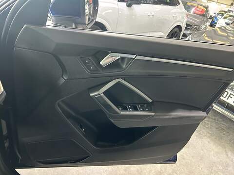 Audi Q3 1.5 TFSI CoD 35 S line Sportback 5dr Petrol S Tronic Euro 6 (s/s) (150 ps) - U10727