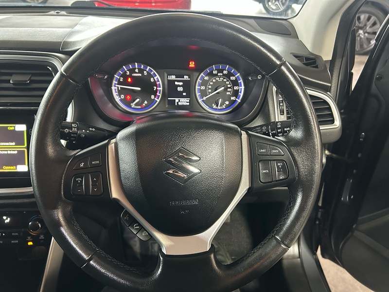 Suzuki SX4 S-Cross 1.0 Boosterjet SZ-T SUV 5dr Petrol Manual Euro 6 (111 ps) - U10729