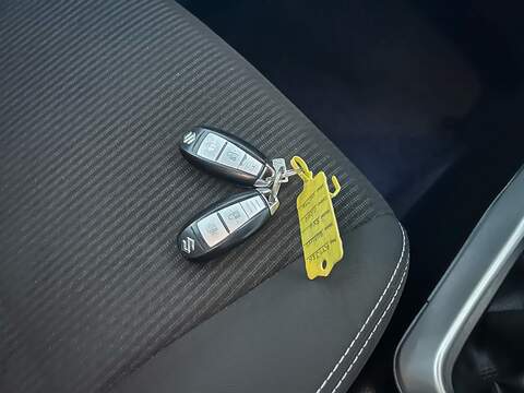 Suzuki SX4 S-Cross 1.0 Boosterjet SZ-T SUV 5dr Petrol Manual Euro 6 (111 ps) - U10729