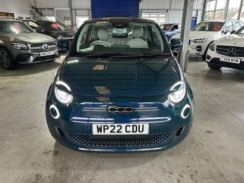 Fiat 500e 42kWh La Prima Hatchback 3dr Electric Auto (118 ps) - U10739