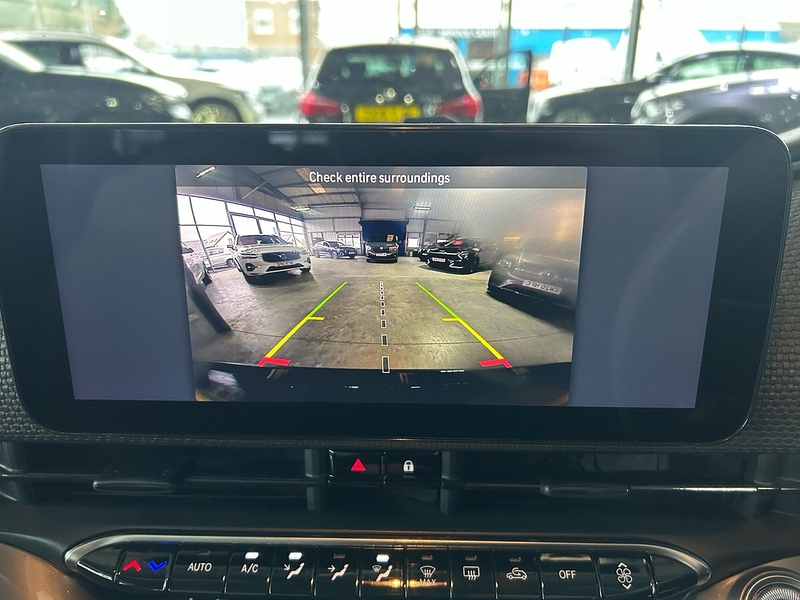 Fiat 500e 42kWh La Prima Hatchback 3dr Electric Auto (118 ps) - U10739