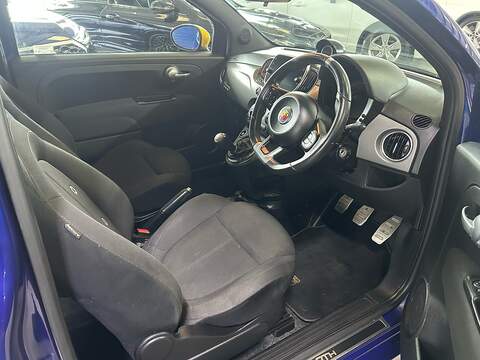 Abarth 595 1.4 T-Jet Trofeo Hatchback 3dr Petrol Manual Euro 6 (160 bhp) - U10744