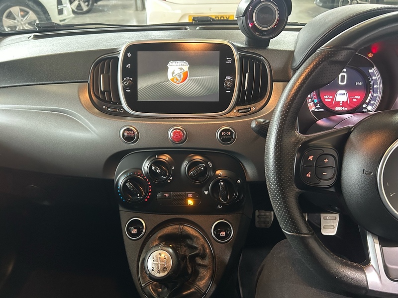 Abarth 595 1.4 T-Jet Trofeo Hatchback 3dr Petrol Manual Euro 6 (160 bhp) - U10744