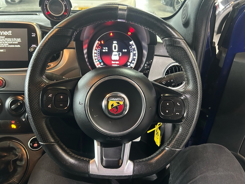 Abarth 595 1.4 T-Jet Trofeo Hatchback 3dr Petrol Manual Euro 6 (160 bhp) - U10744