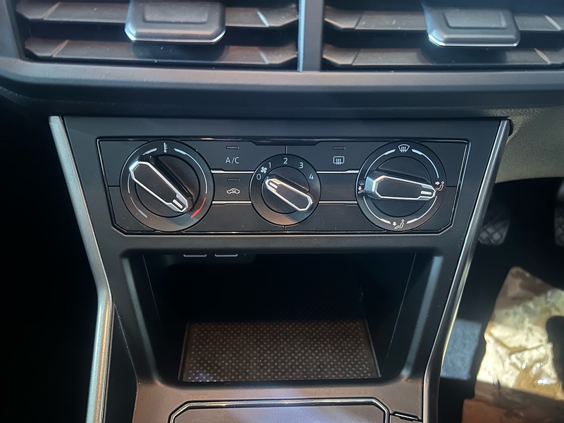 Volkswagen Polo 1.0 TSI GPF SE Hatchback 5dr Petrol Manual Euro 6 (s/s) (95 ps) - U10752