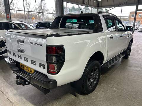 Ford Ranger 2.0 EcoBlue Wildtrak Pickup Double Cab 4dr Diesel Auto 4WD Euro 6 (s/s) (213 ps) - U10760