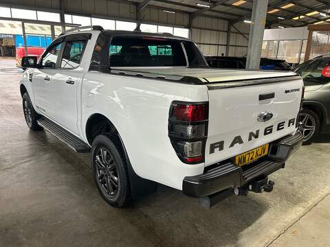 Ford Ranger 2.0 EcoBlue Wildtrak Pickup Double Cab 4dr Diesel Auto 4WD Euro 6 (s/s) (213 ps) - U10760