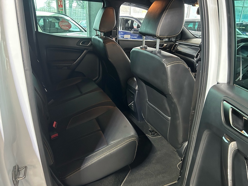 Ford Ranger 2.0 EcoBlue Wildtrak Pickup Double Cab 4dr Diesel Auto 4WD Euro 6 (s/s) (213 ps) - U10760