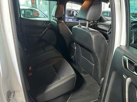 Ford Ranger 2.0 EcoBlue Wildtrak Pickup Double Cab 4dr Diesel Auto 4WD Euro 6 (s/s) (213 ps) - U10760