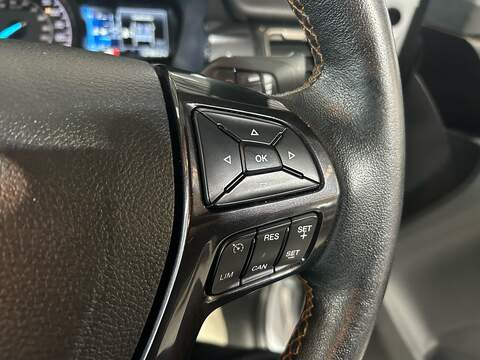 Ford Ranger 2.0 EcoBlue Wildtrak Pickup Double Cab 4dr Diesel Auto 4WD Euro 6 (s/s) (213 ps) - U10760