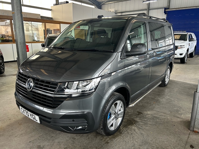 Volkswagen Transporter 2.0 TDI T32 Highline Kombi Double Cab 5dr Diesel Manual FWD SWB Euro 6 (s/s) (150 ps) - U10762
