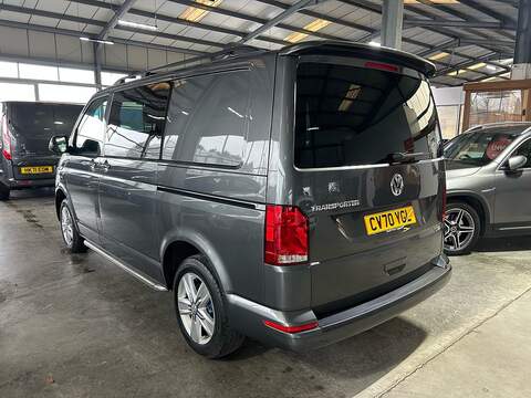 Volkswagen Transporter 2.0 TDI T32 Highline Kombi Double Cab 5dr Diesel Manual FWD SWB Euro 6 (s/s) (150 ps) - U10762