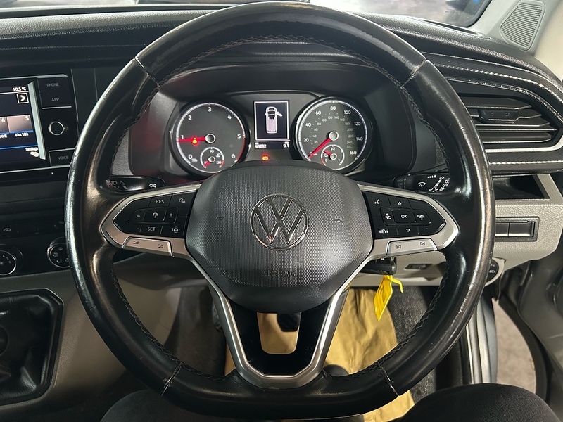 Volkswagen Transporter 2.0 TDI T32 Highline Kombi Double Cab 5dr Diesel Manual FWD SWB Euro 6 (s/s) (150 ps) - U10762