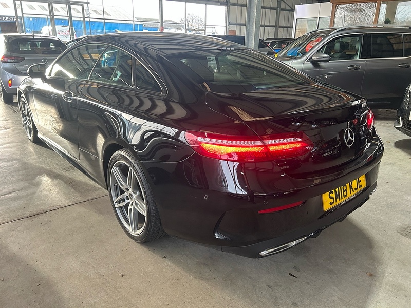 Mercedes-Benz E Class 2.0 E220d AMG Line Coupe 2dr Diesel G-Tronic+ Euro 6 (s/s) (194 ps) - U10764
