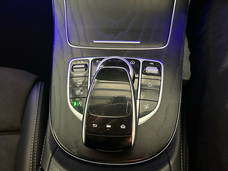 Mercedes-Benz E Class 2.0 E220d AMG Line Coupe 2dr Diesel G-Tronic+ Euro 6 (s/s) (194 ps) - U10764